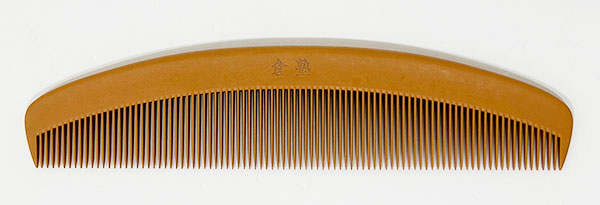 とかし櫛 合成樹脂（6寸2分）